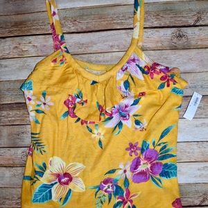 NWT Old Navy yellow floral top.